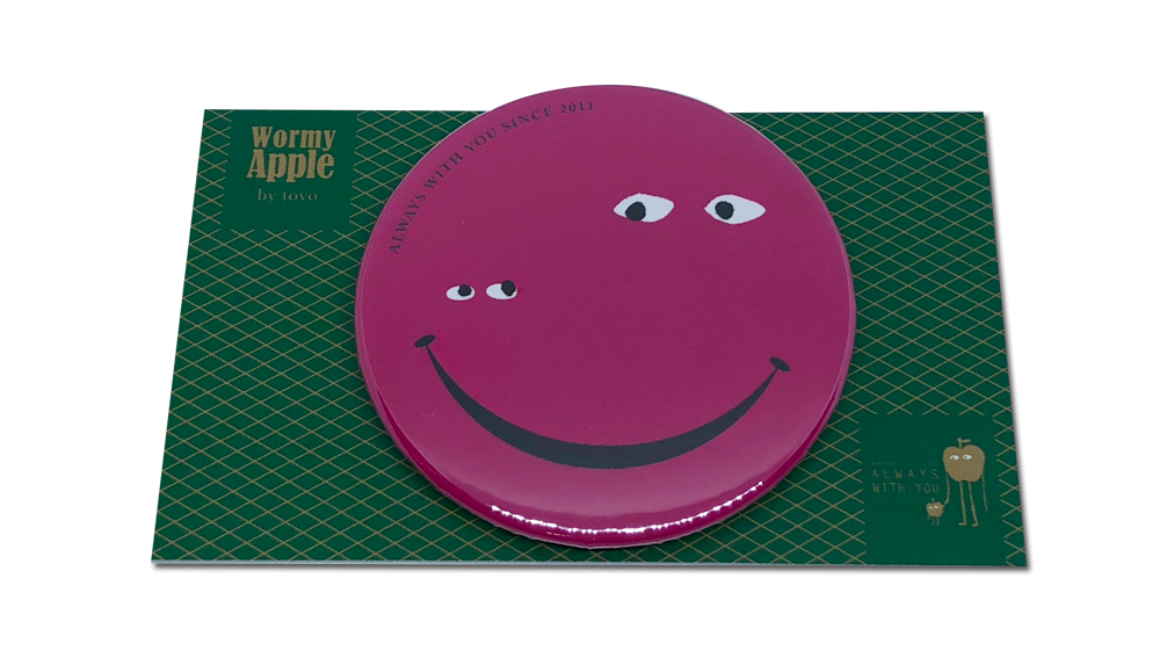 【新色】WORMY APPLEシリーズ「WORMY APPLE」 「SMILE」54mm缶バッチ